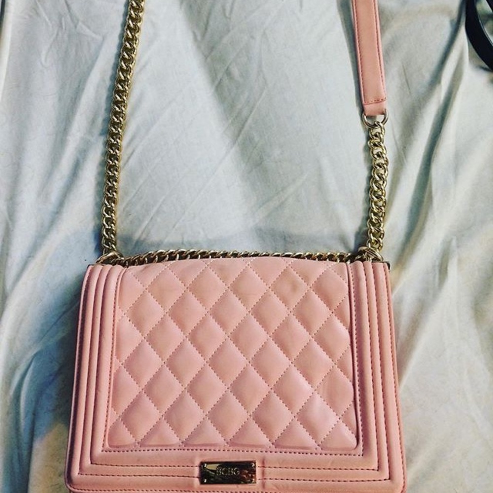 BCBG PARIS baby pink gold accepted shoulder purse